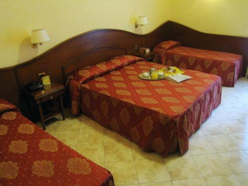 Quadruple Room,7548589:JPEG