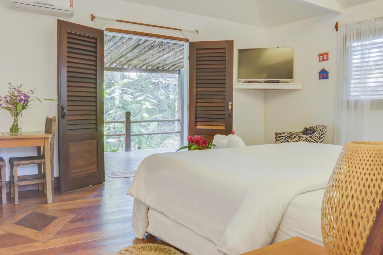 Bungalow Room