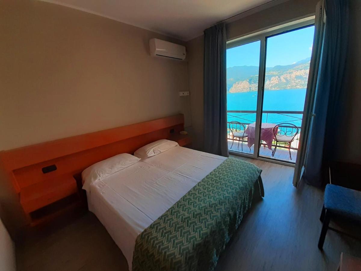 Double Room Balcony Lake View
