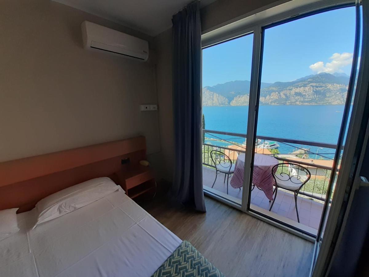 Double Room Balcony Lake View
