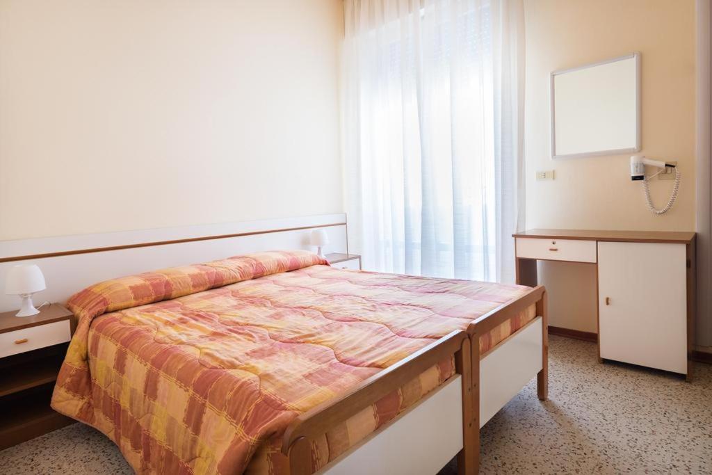 Economy Double or Twin Room,1772118809:JPEG
