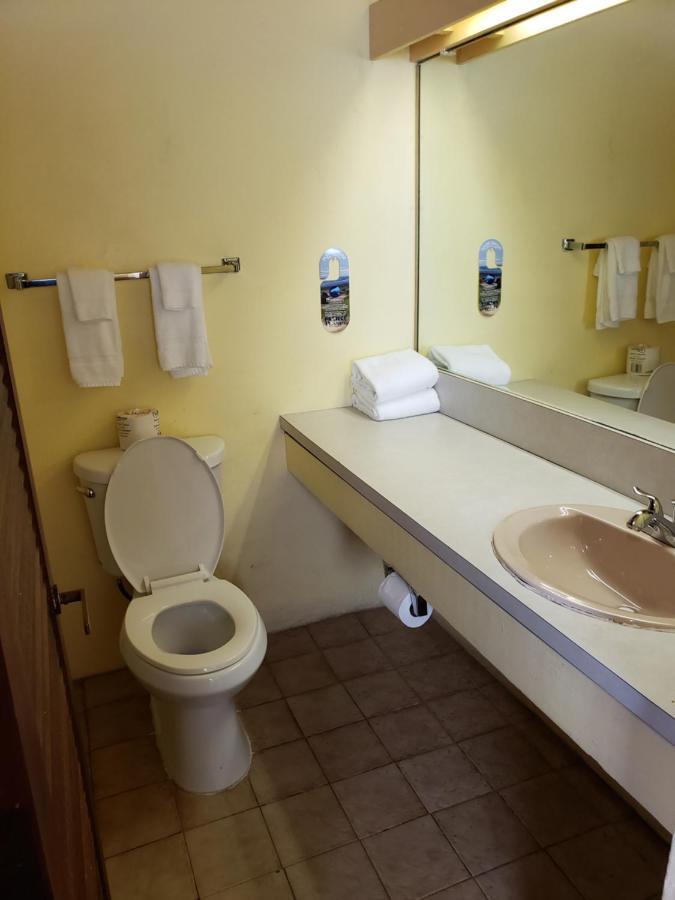 Queen Room Harbour View