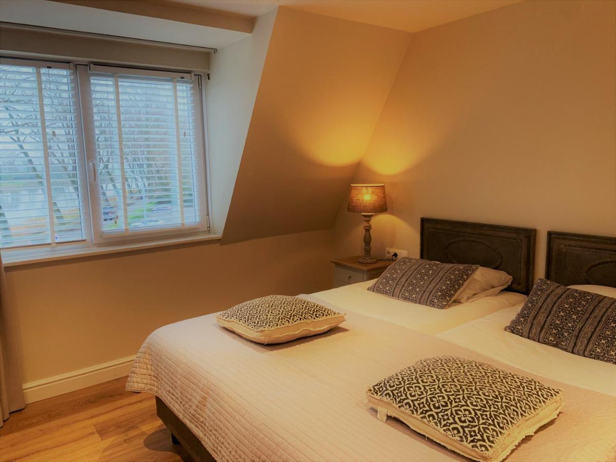 Deluxe Double Room Bath