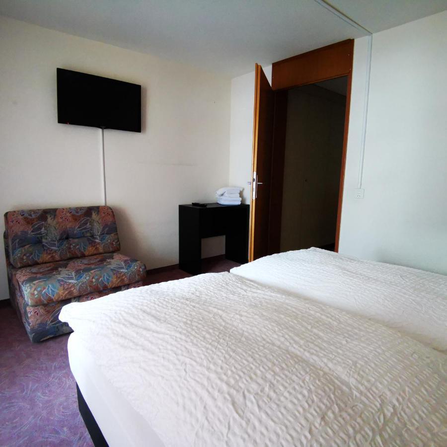 Family Room 2 Rooms