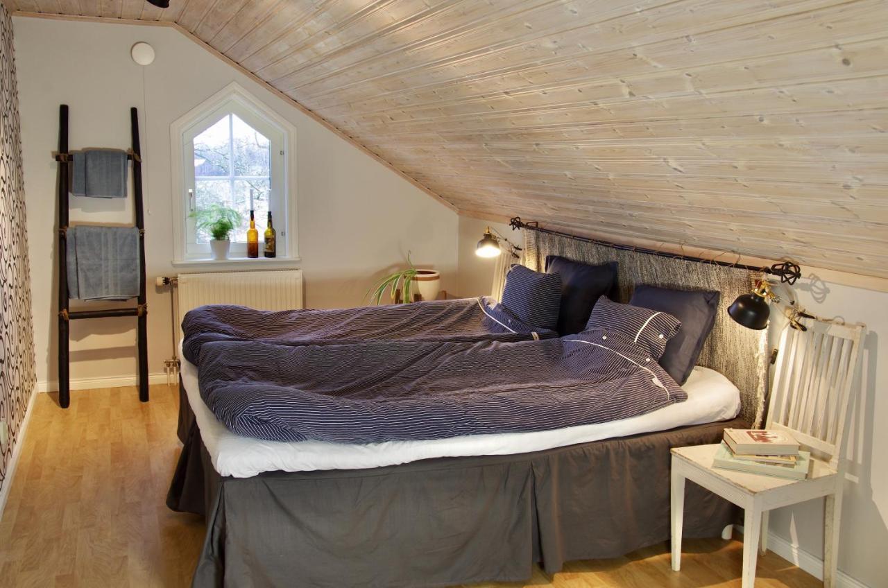 Habitación Doble con aseo compartido