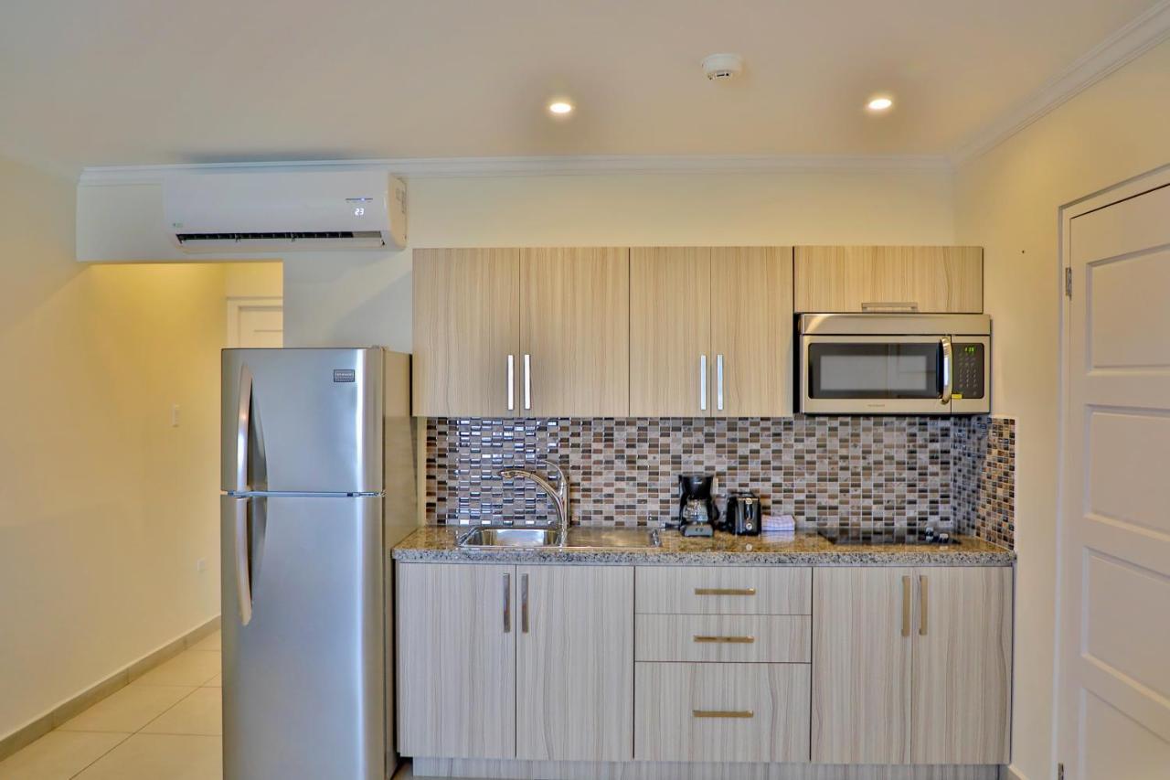 Two-Bedroom Apartment with Terrace,1077096394:JPEG