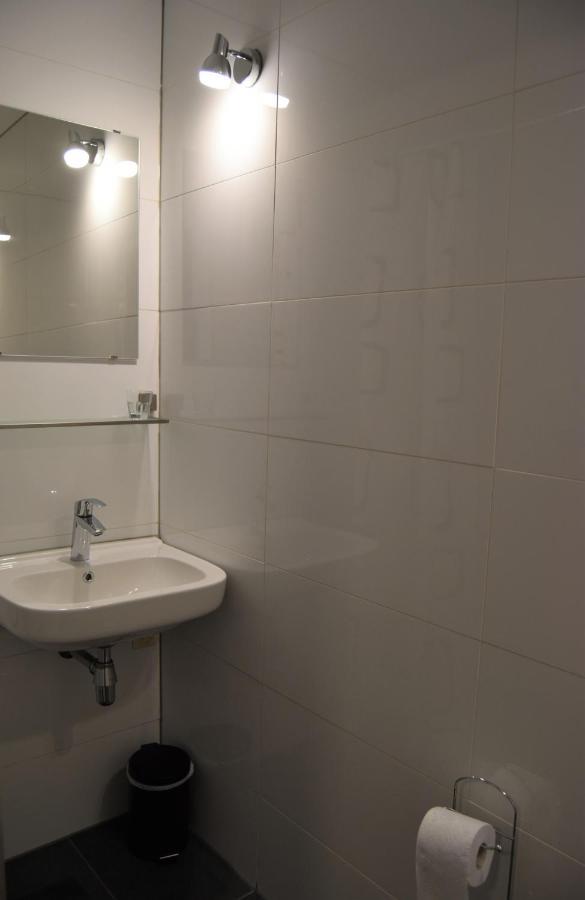 Triple Room Private Bathroom,1090464840:JPEG