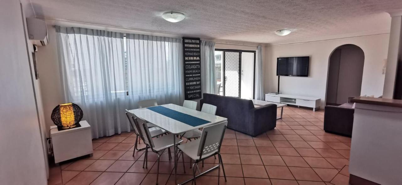 Two-Bedroom Apartment,1090578729:JPEG