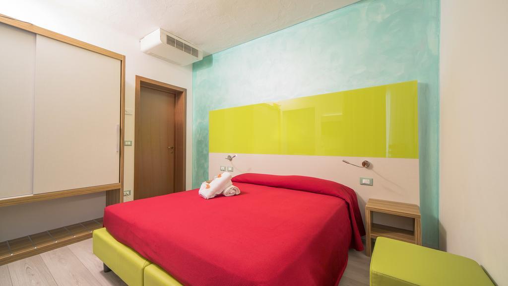 Family Apartment with Balcony (2 Adults + 2 Children),109999599:JPEG