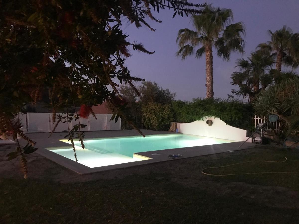 Double or Twin Room Garden View