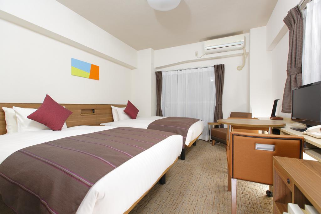 Standard Twin Room - Smoking - House Keeping is Optional with Additional Cost,702090265:JPEG
