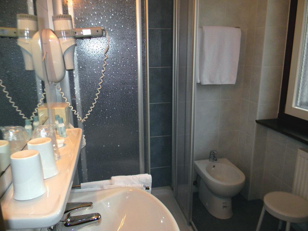 Doppelzimmer mit Balkon