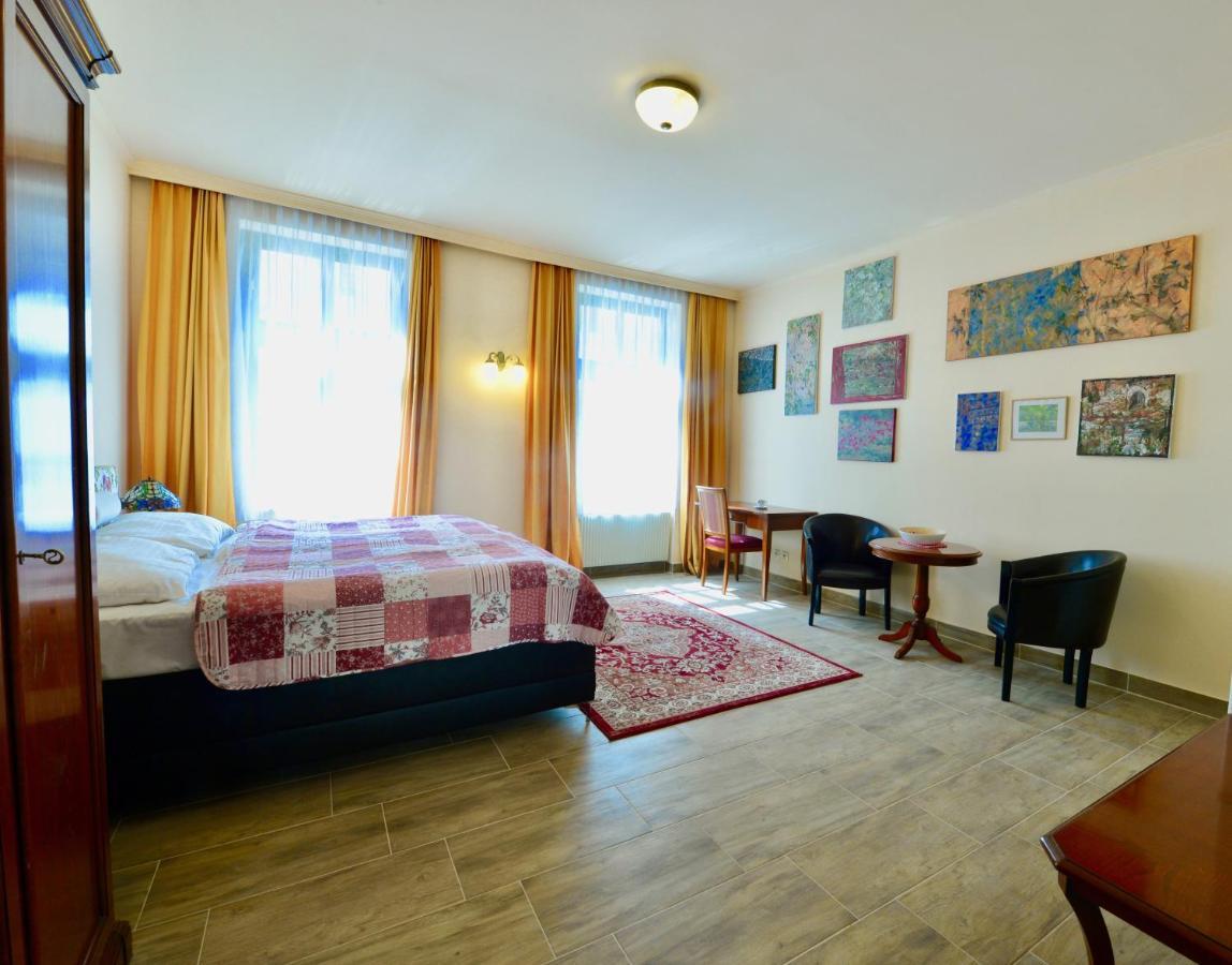 Studio met Kingsize Bed