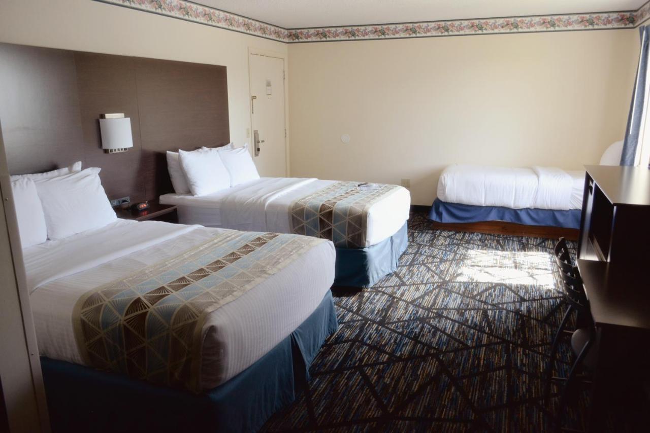 Deluxe Double Room with Extra Bed