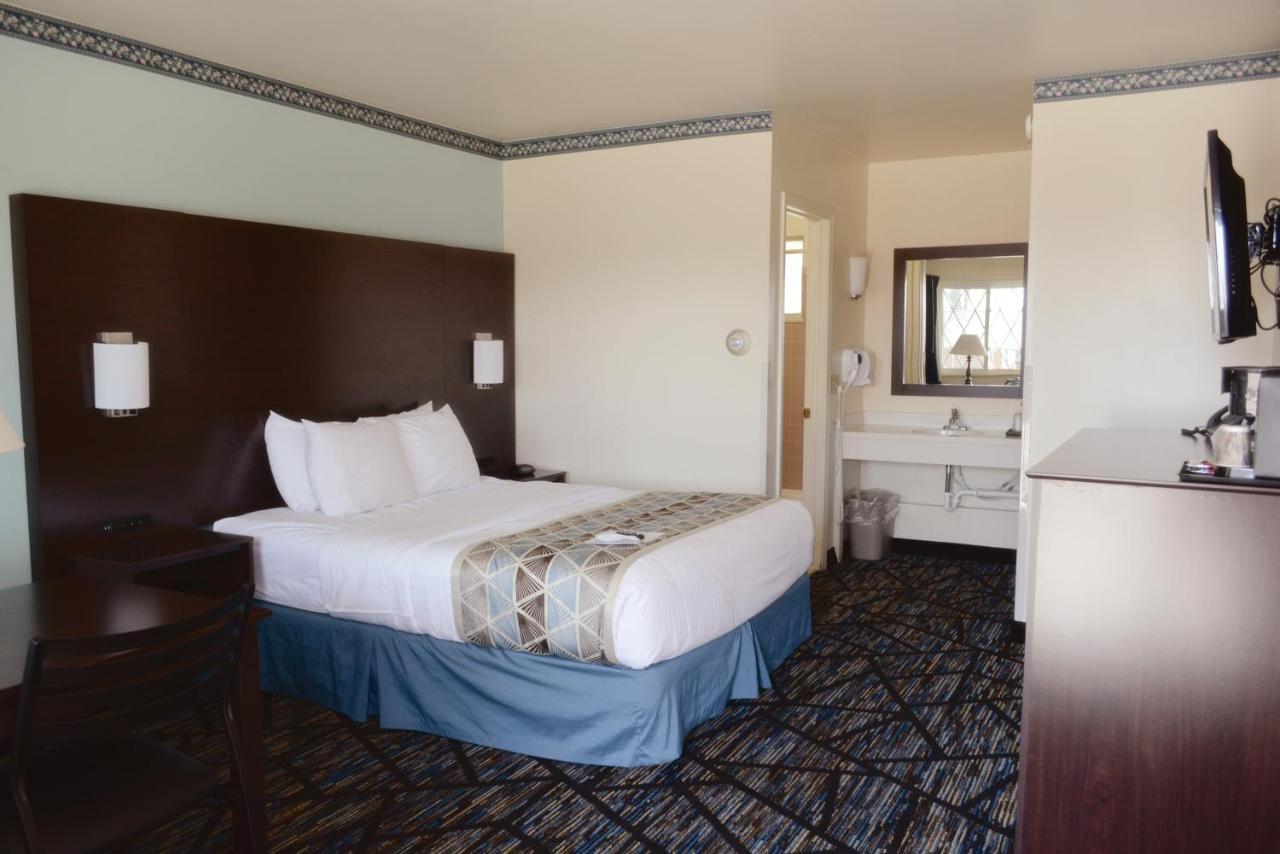 Queen Room,1114014915:JPEG
