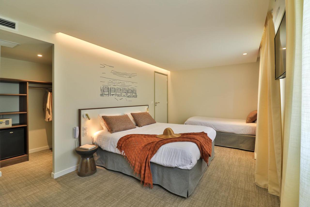 Privilege Family Room