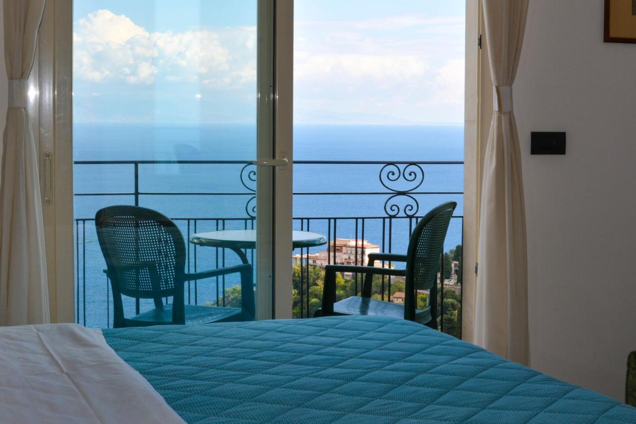 Double or Twin Room with Balcony and Sea View,1114677627:JPEG