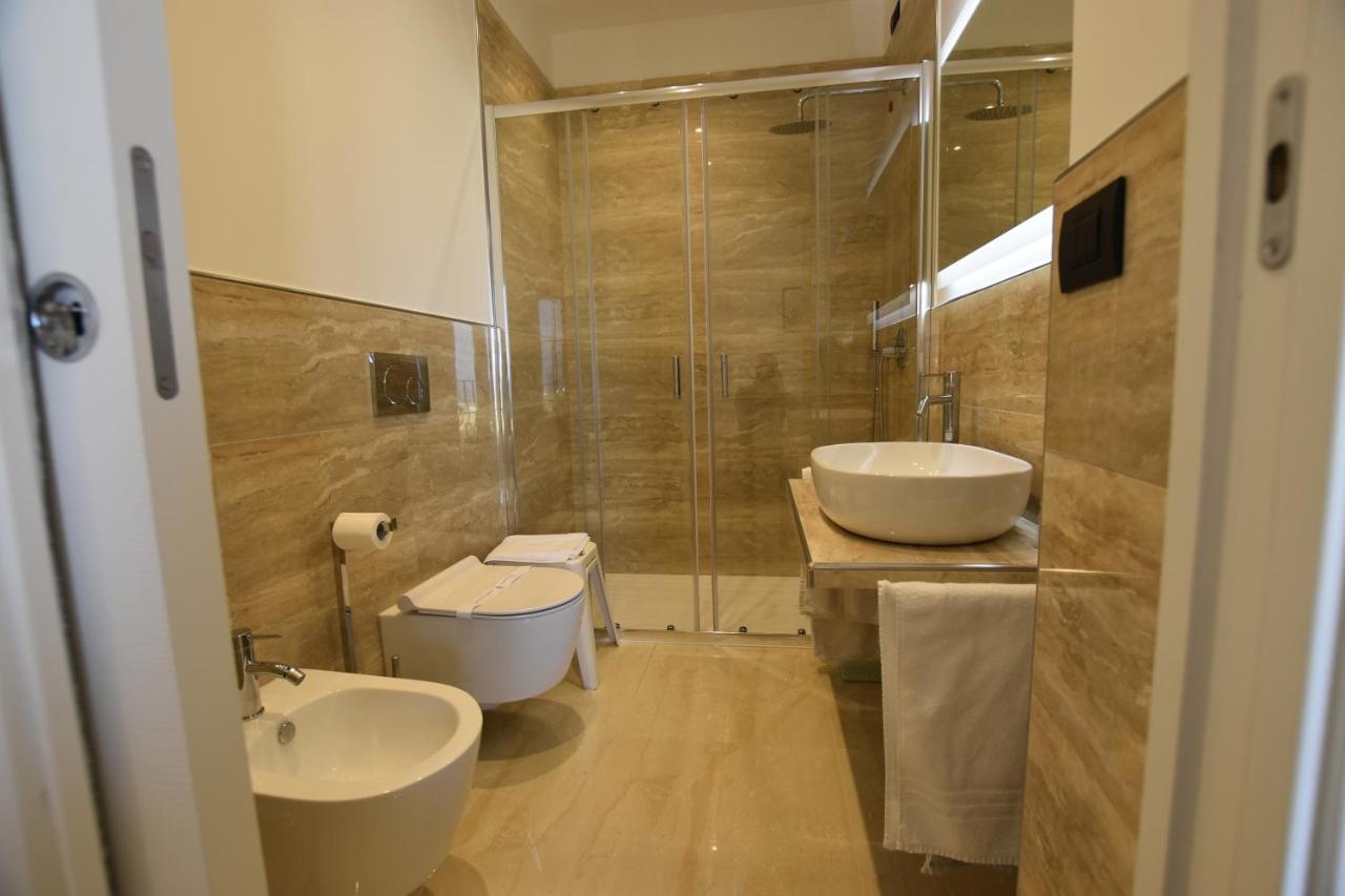 Double/Twin Room with Partial Sea View,1114973730:JPEG