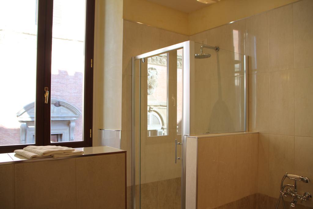 Superior Triple Room with City View