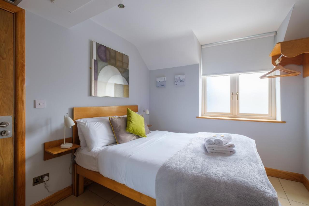 Classic Double Room,1121837067:JPEG