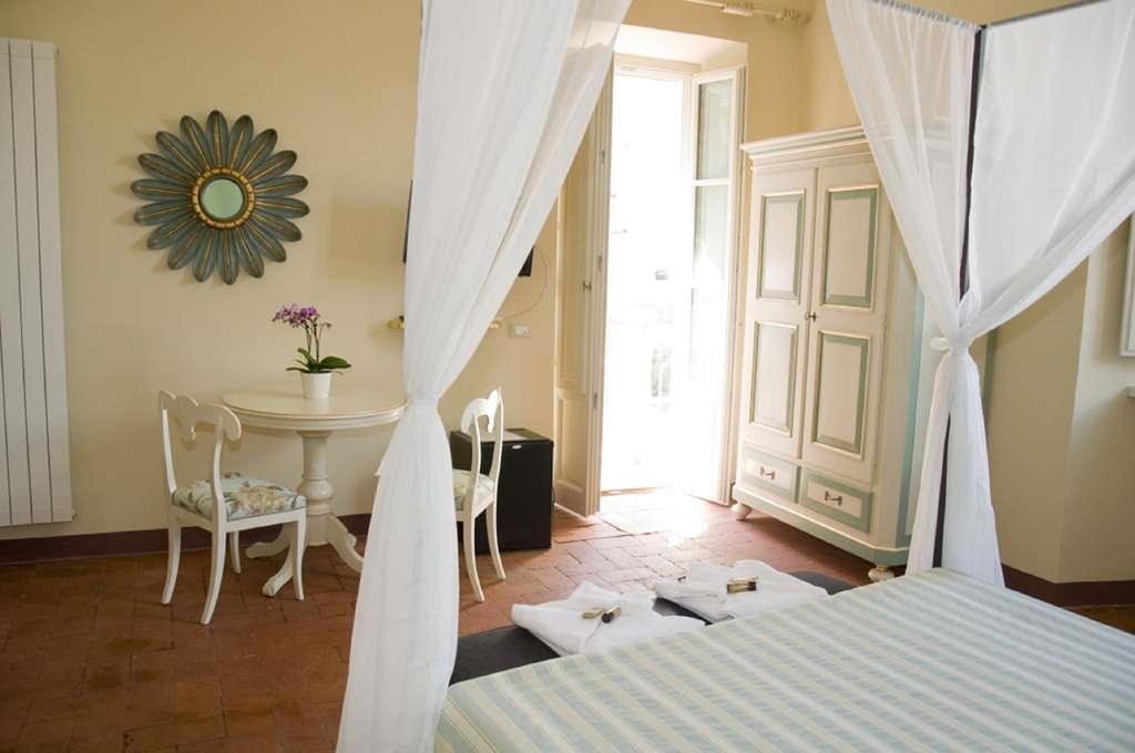 Suite Annex