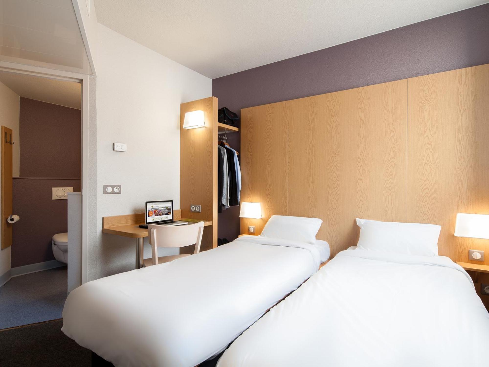 Twin Room,187752195:JPEG