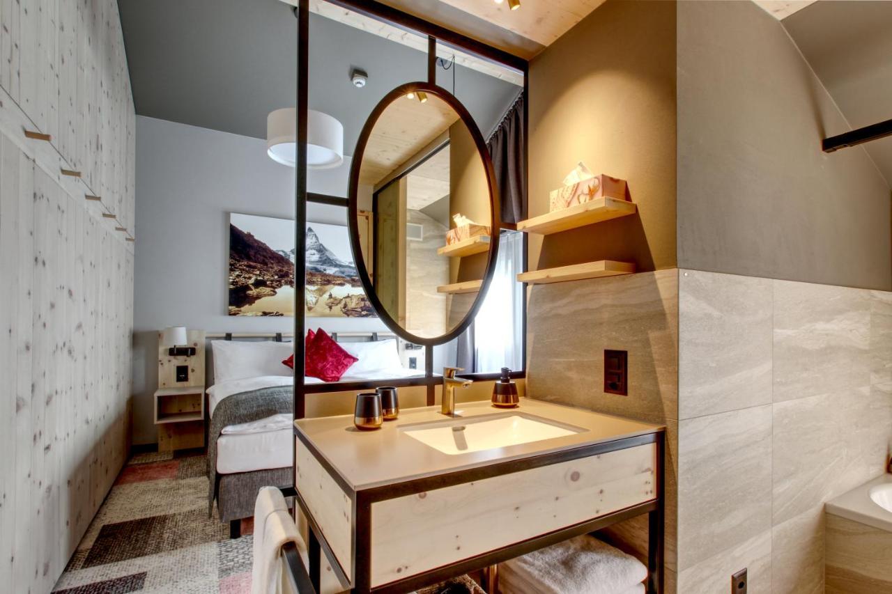 Twin Room Arve,1125355182:JPEG