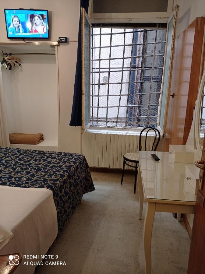 Quarto Duplo Econômico