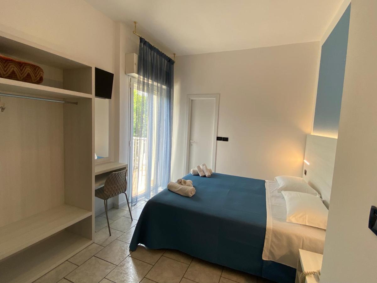 Double or Twin Room Balcony