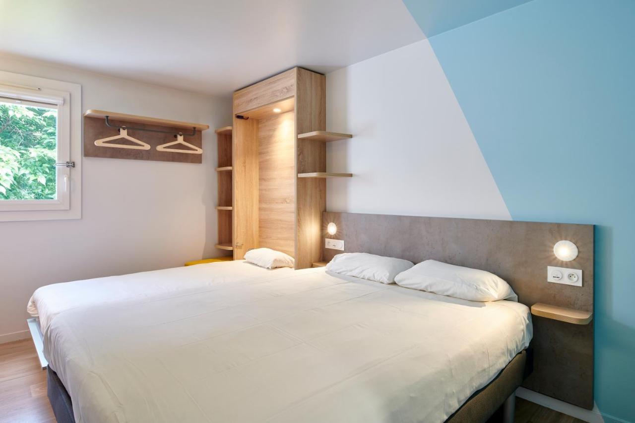 Triple Room 1 Double bed 1 Single Bed