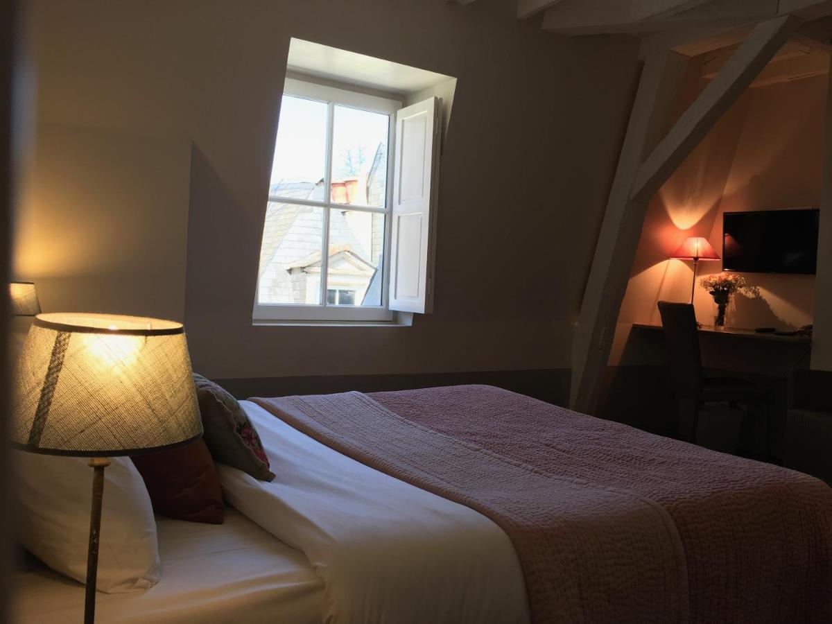 Deluxe Double Room Bath