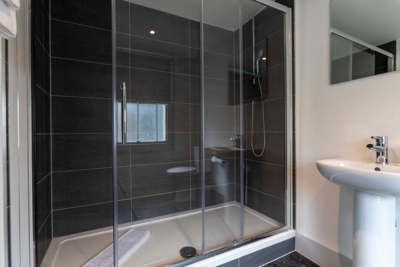 Queen Room Two Queen Beds