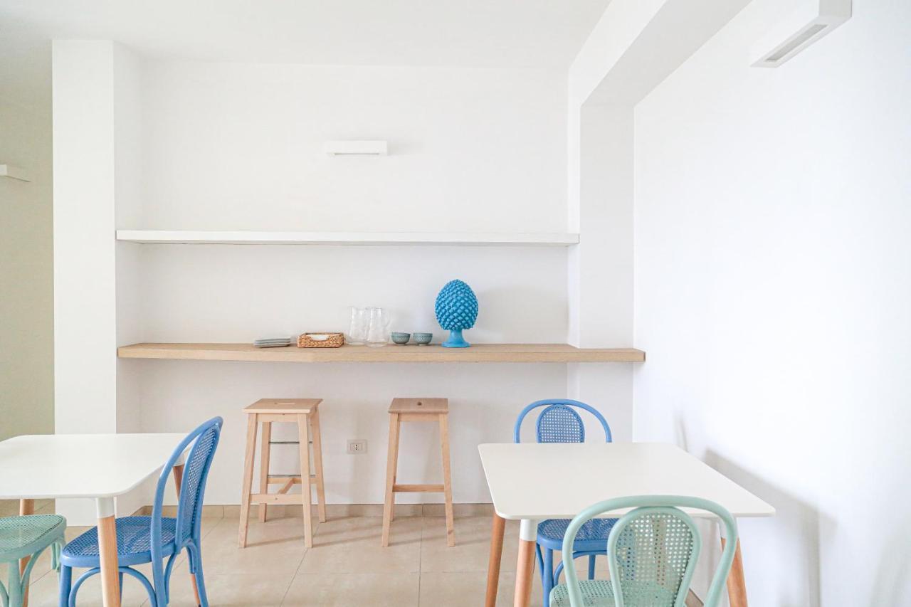 Camera Familiare con Vista Mare