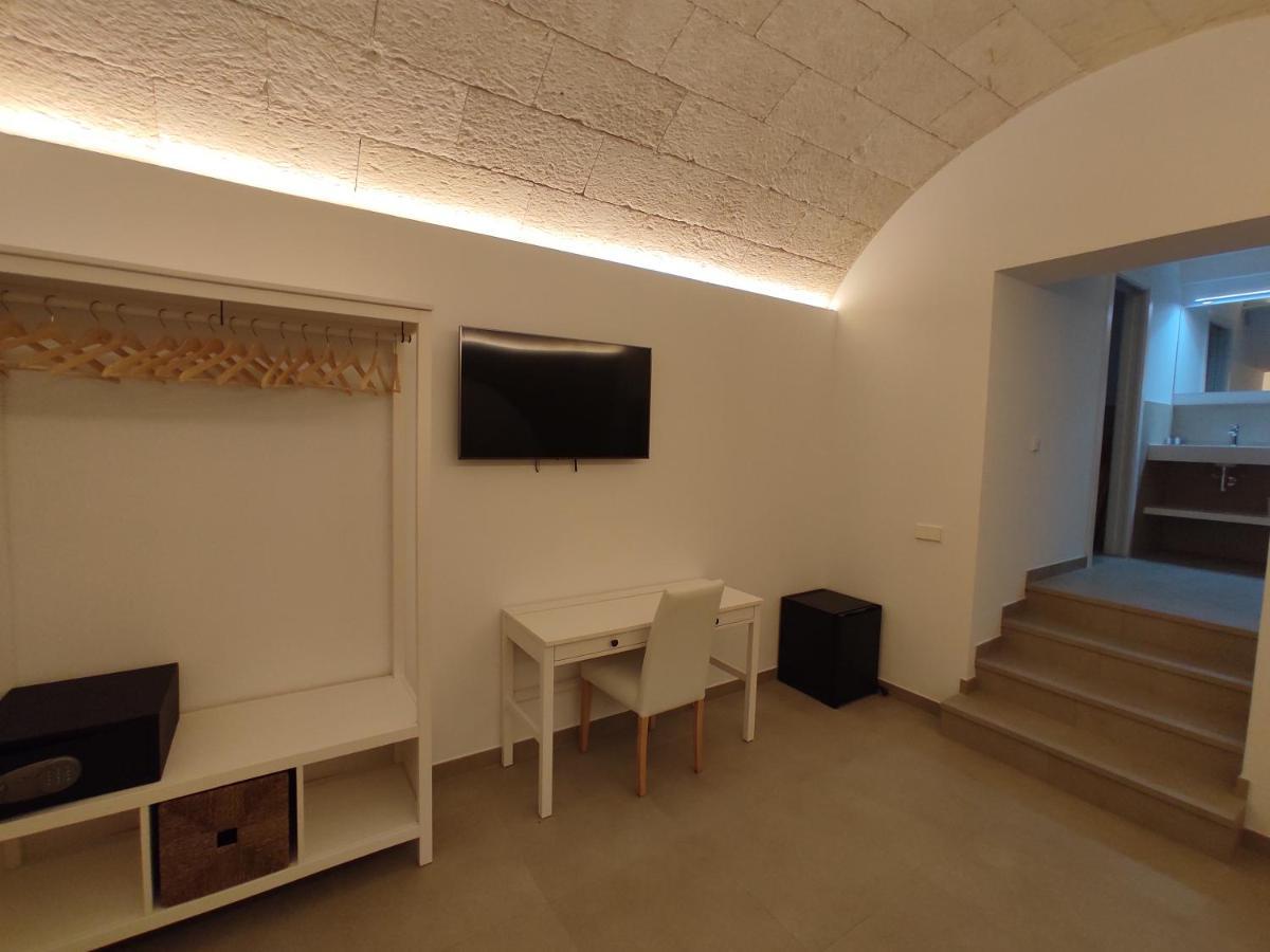 Queen Suite Spa Bath
