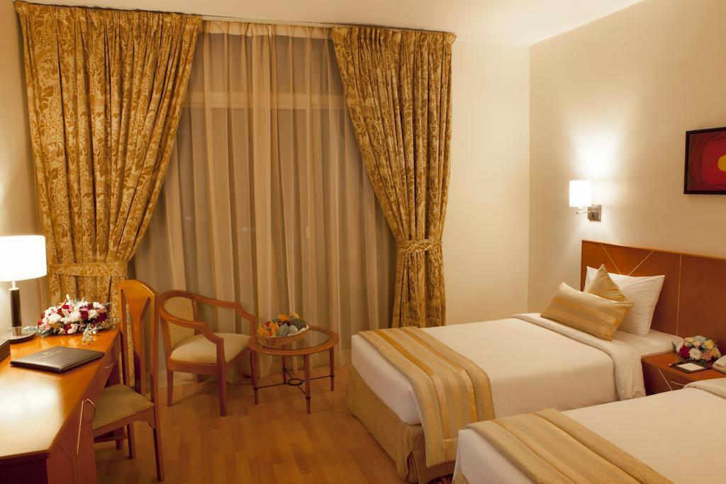 Classic Room with Twin beds