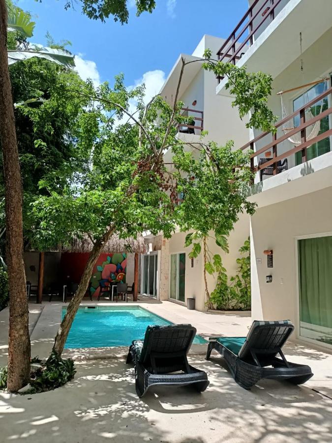 Apartment Pool View