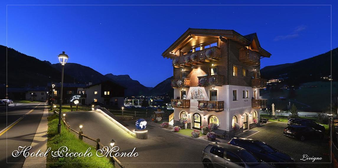 Double or Twin Room Balcony