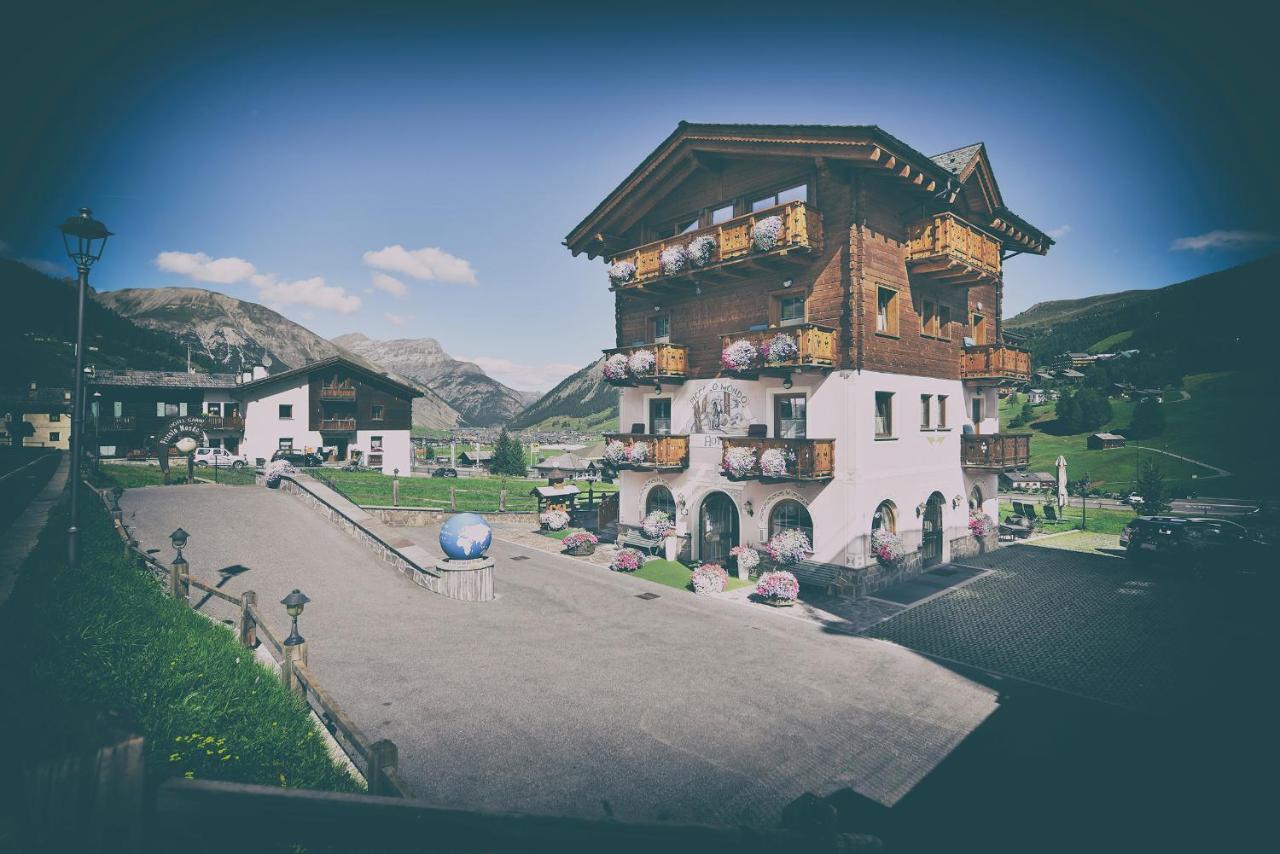Double or Twin Room Balcony