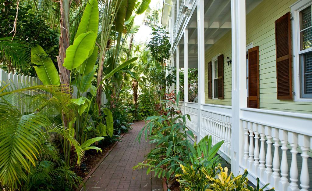 Island City House One-Bedroom Suite