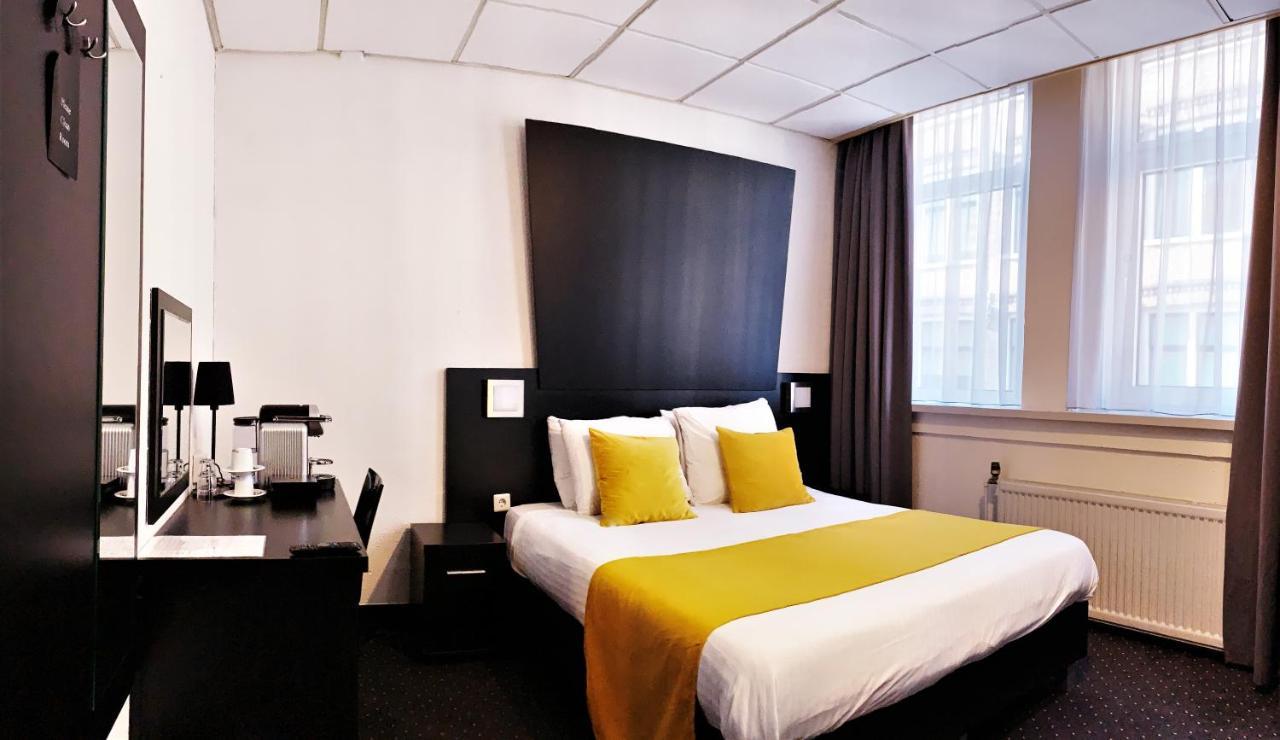 Small Double Room,1275324997:JPEG