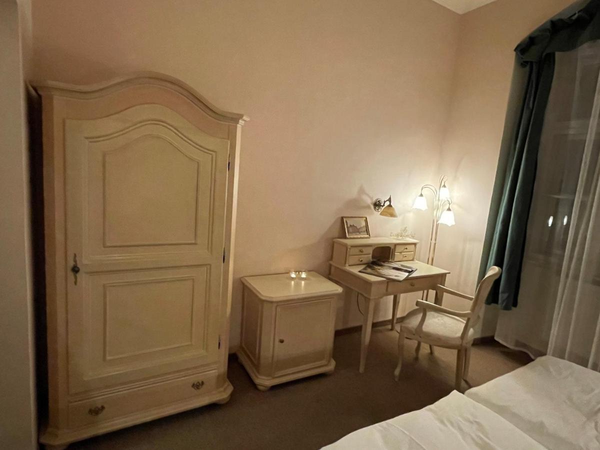 Double Room,1201855261:JPEG