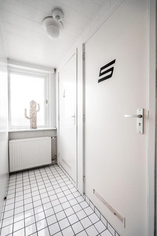 Basic Single Room External Private Bathroom,1589156358:JPEG