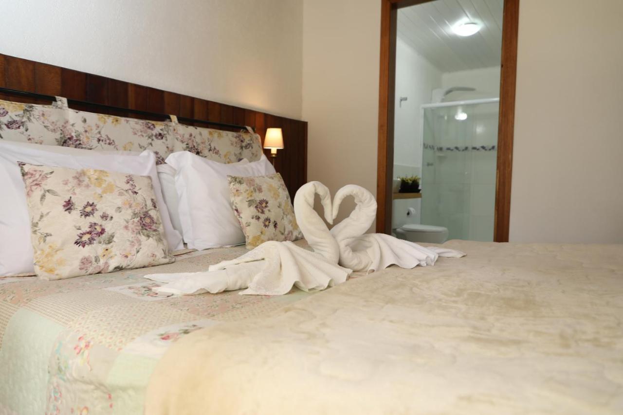 Quarto Duplo com Banheiro Privativo