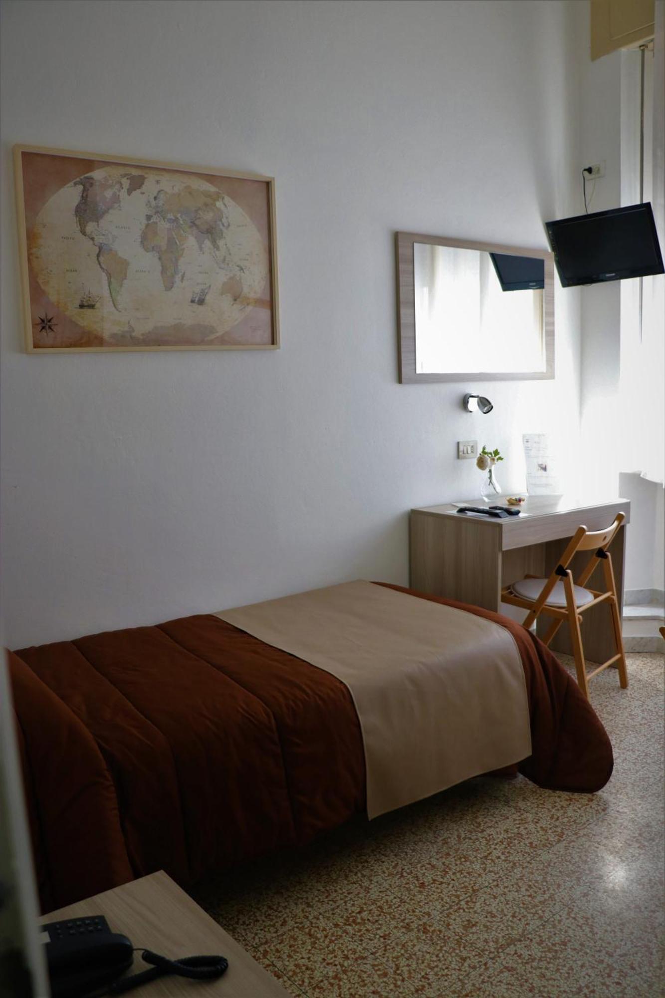 Habitación Individual Económica