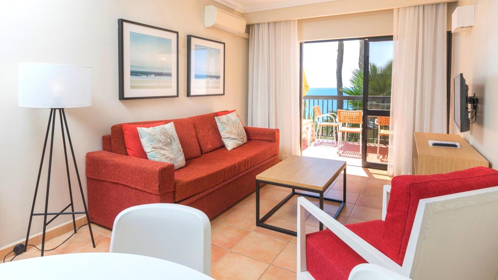Appartement met 2 Slaapkamers en Uitzicht op Zee