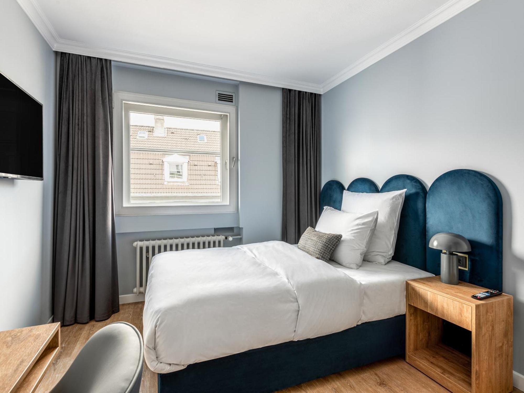 Small Room