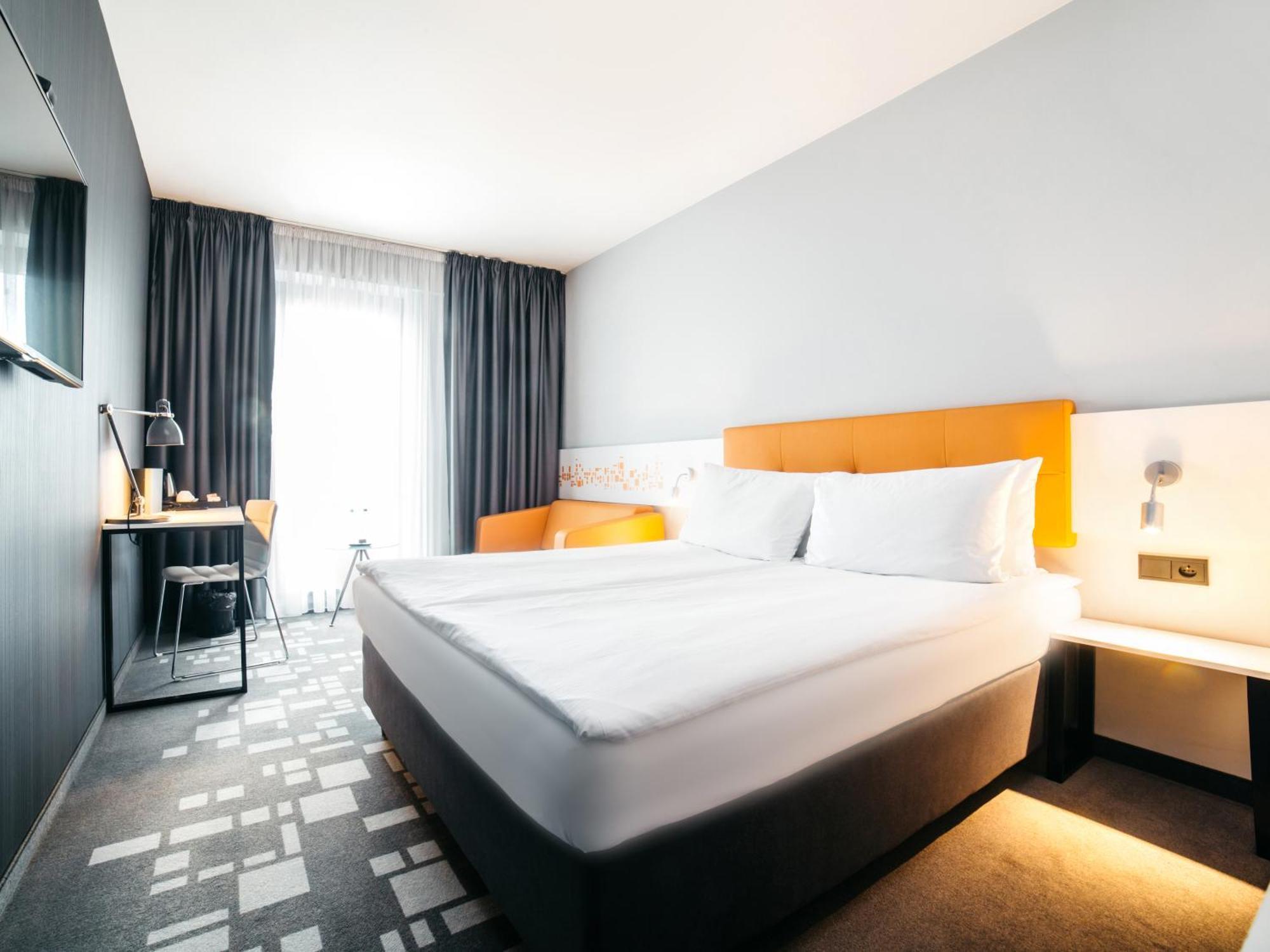 Single Room,1212247378:JPEG