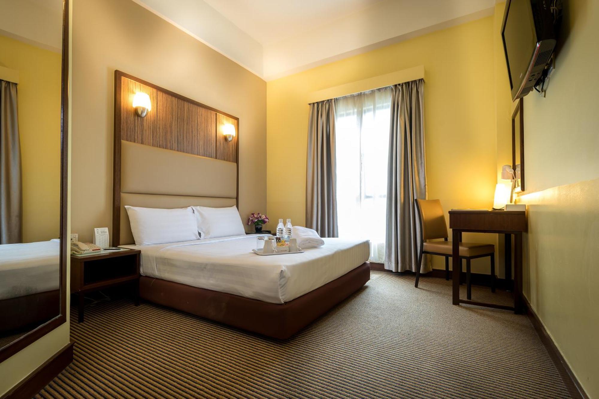 Superior Double or Twin Room,1212705025:JPEG