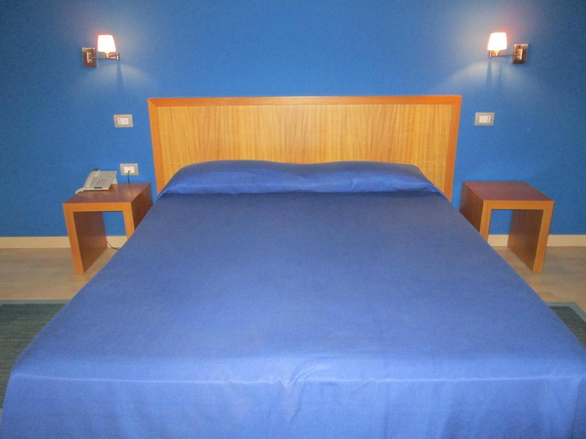 Double Room,256359185:JPEG
