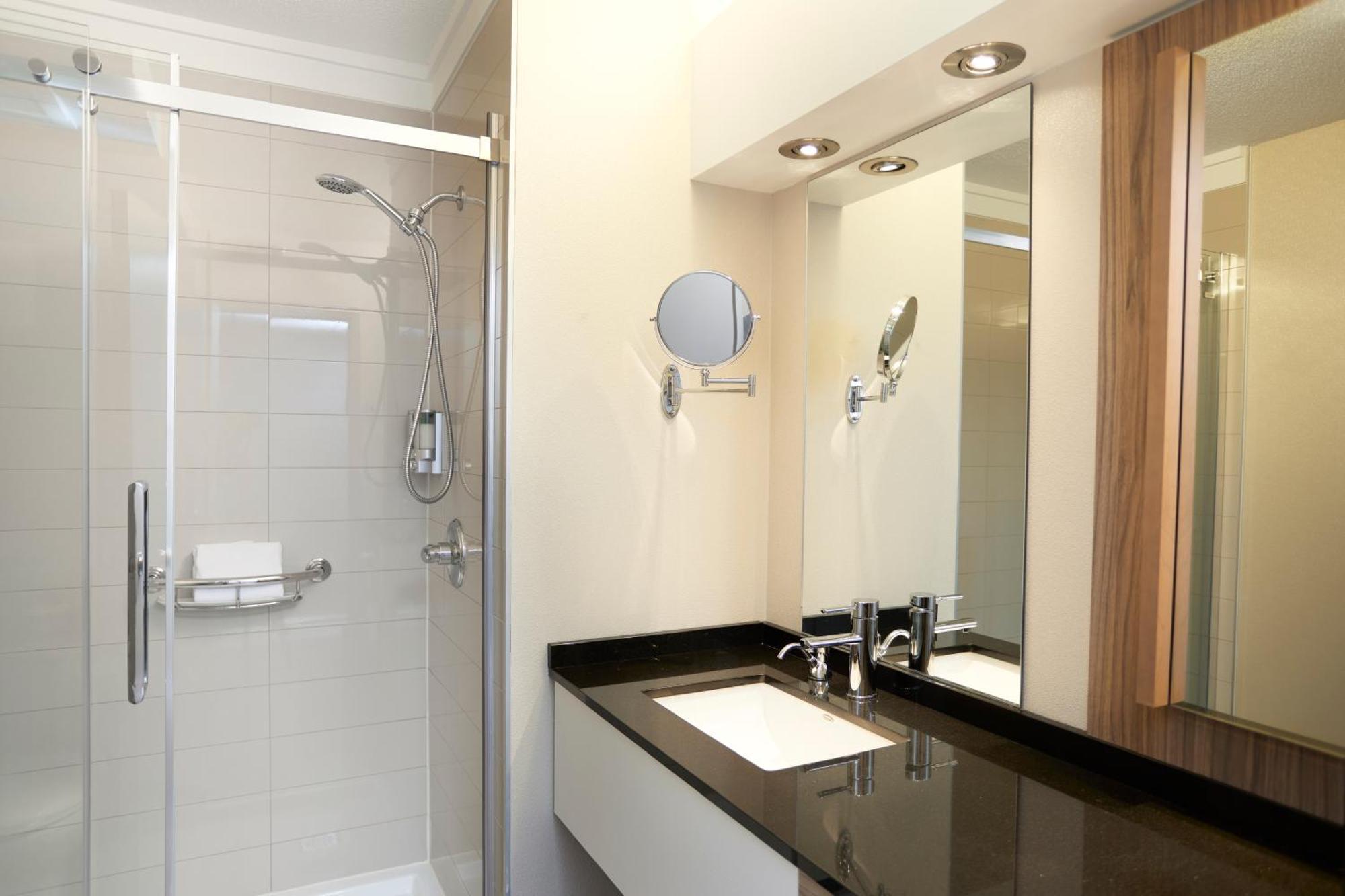 Chambre Double avec 2 Lits Doubles - Rez-de-Chaussée